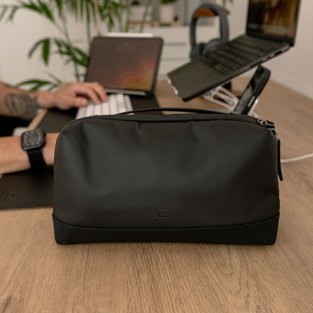 Estuche Organizador de Cables y Accesorios de Tecnología