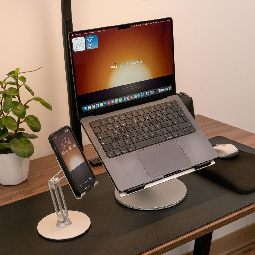 Wallpaper Ocaso a pantalla completa en una MacBook